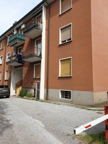 COMODO CON SCUOLE, SUPERMERCATO E MEZZI DI TRASPORTO Merate