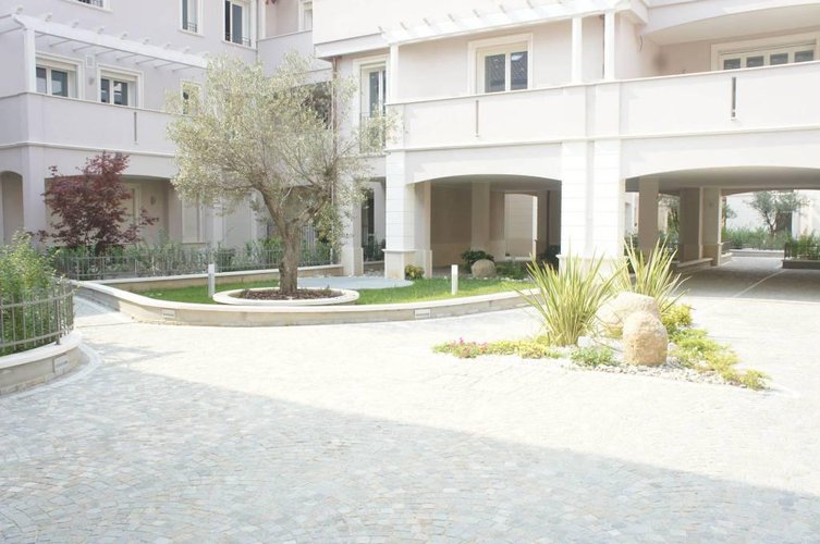 3 Locali con giardino Seregno san rocco Seregno