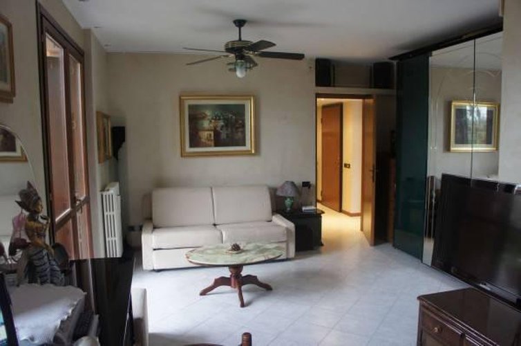 3 locali Meda Celso Meda