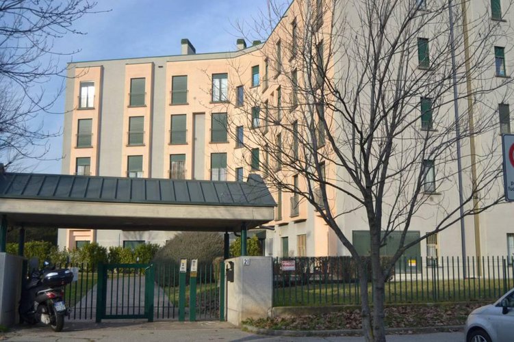 2 Locali residenza Orchidea Monza