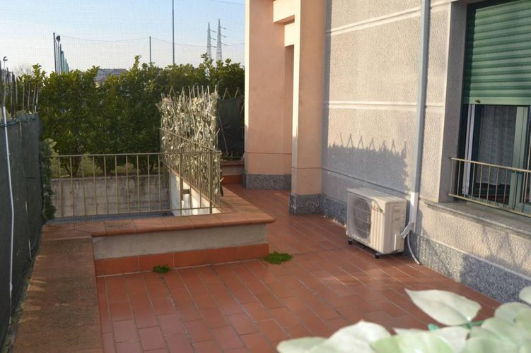 2 Locali residenza Orchidea Monza