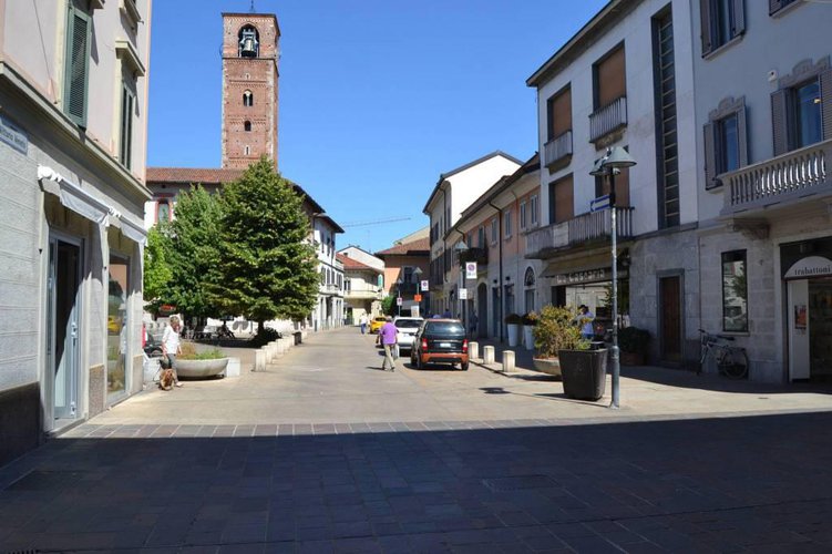 Bar/gelateria Seregno centro strorico Seregno
