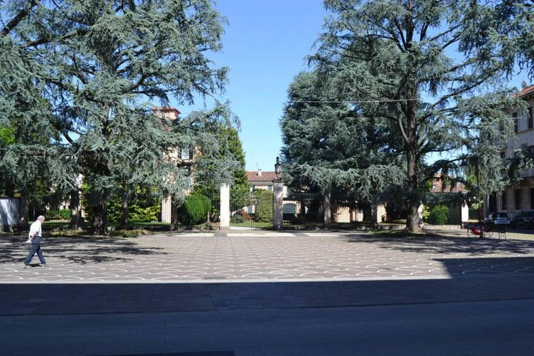 Bar/gelateria Seregno centro strorico Seregno