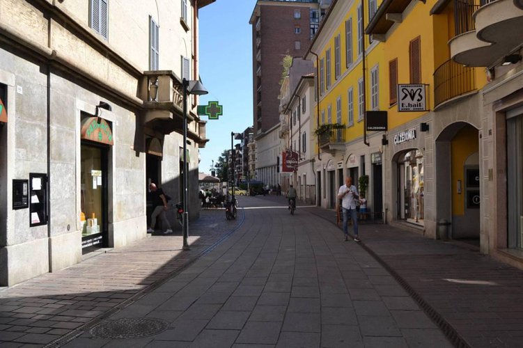 Bar/gelateria Seregno centro strorico Seregno