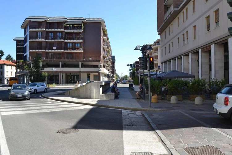 Bar/gelateria Seregno centro strorico Seregno