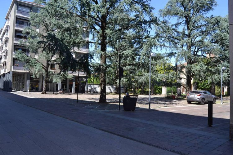 Bar/gelateria Seregno centro strorico Seregno