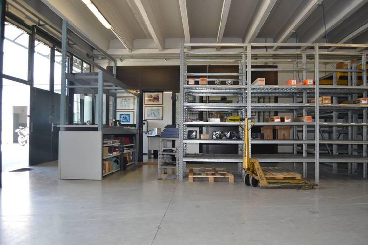 Capannone Valassina Seregno Seregno