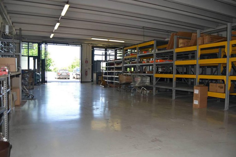 Capannone Valassina Seregno Seregno