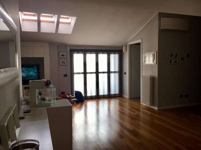 3 locali mansardato Cesano Maderno Cesano Maderno