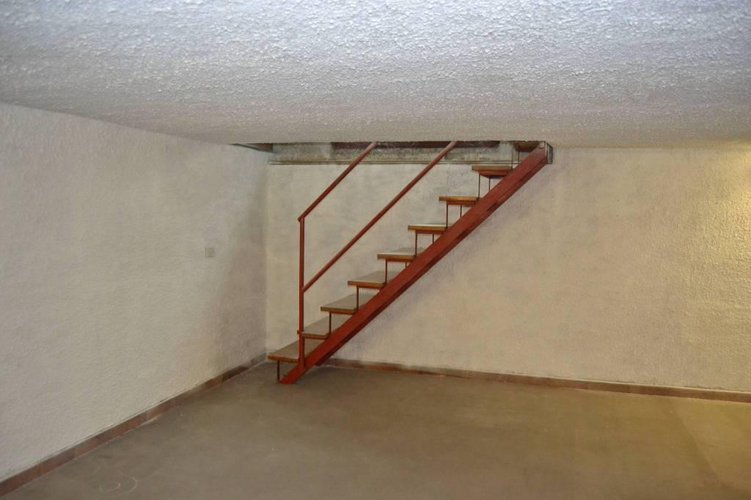 negozio locazione Giussano Giussano