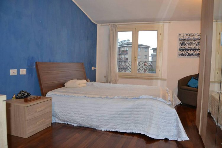 Locazione 3 locali piazza roma Seregno