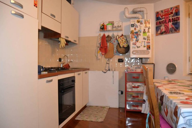 Locazione 3 locali arredato via Rossini Seregno