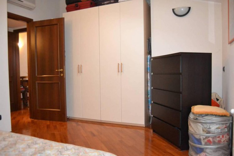 Locazione 3 locali arredato via Rossini Seregno