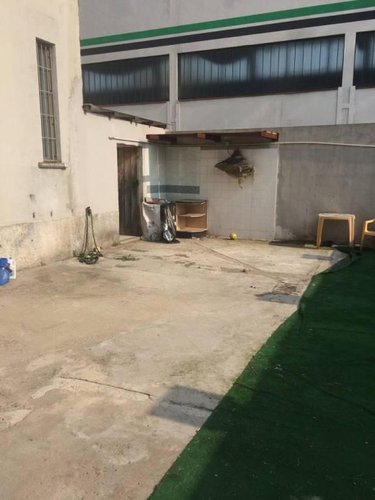 Negozio con all'interno bar avviato Milano