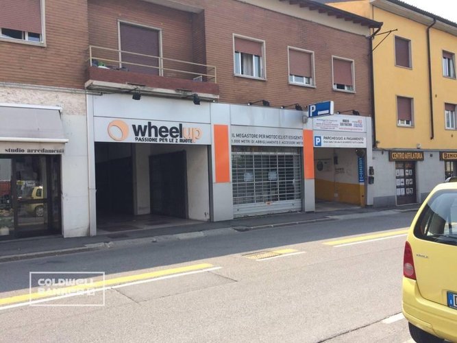 Negozio in affitto a Bergamo, Porta Osio Bergamo