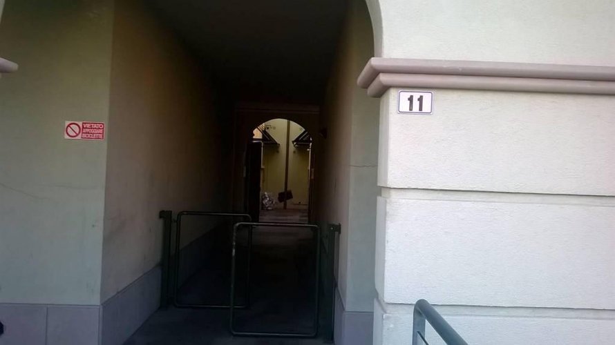 NEGOZIO - STUDIO /UFFICIO Gorlago