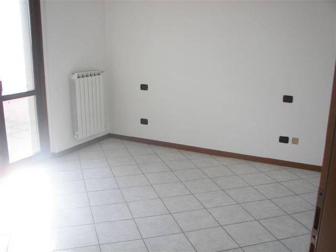 TRILOCALE VIA MORONI Bergamo