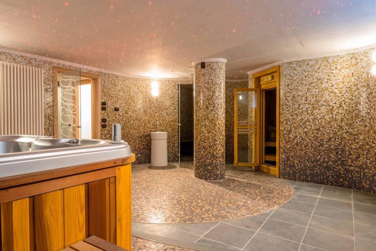 GRUMELLO DEL MONTE Grumello del Monte