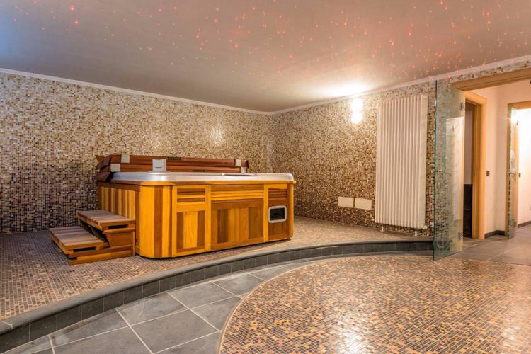 GRUMELLO DEL MONTE Grumello del Monte