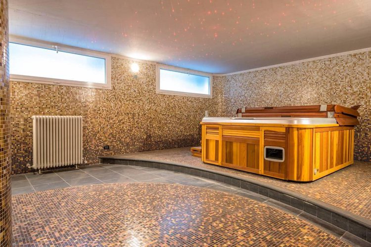 GRUMELLO DEL MONTE Grumello del Monte