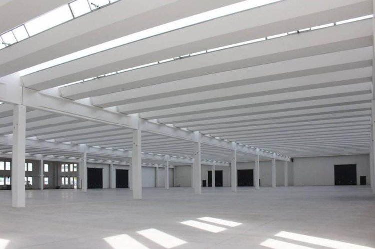 Capannone in vendita ad Albano Sant'Alessandro Albano Sant'Alessandro