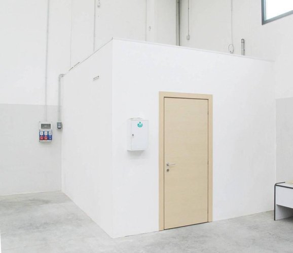 AFFITTASI IMMOBILE INDUSTRIALE 2.076 MQ IN VIA TONALE 19 Albano Sant'Alessandro