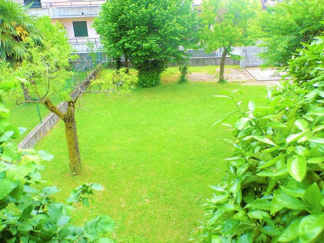 strepitosa villa singola con 2 appartamenti Carobbio degli Angeli