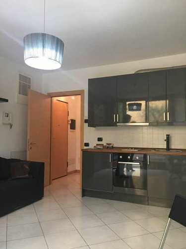 Monolocale con ampio spazio esterno privato Bergamo