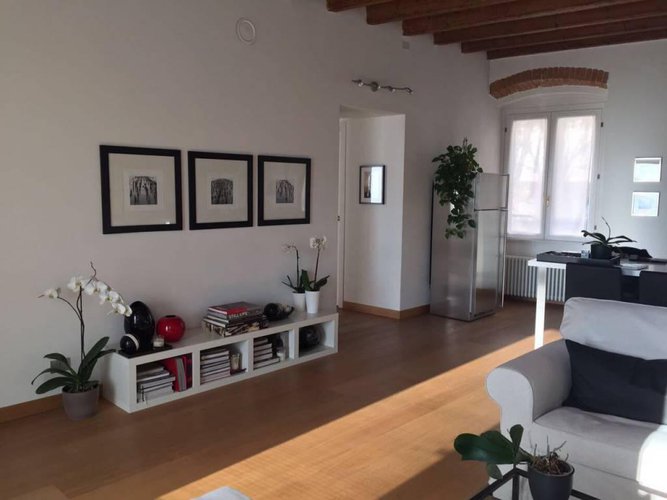 Trilocale ristrutturato città alta