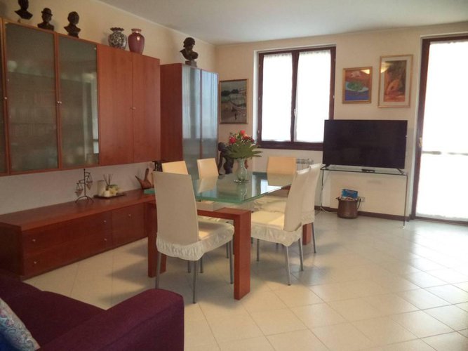 Villa a Schiera Mozzo