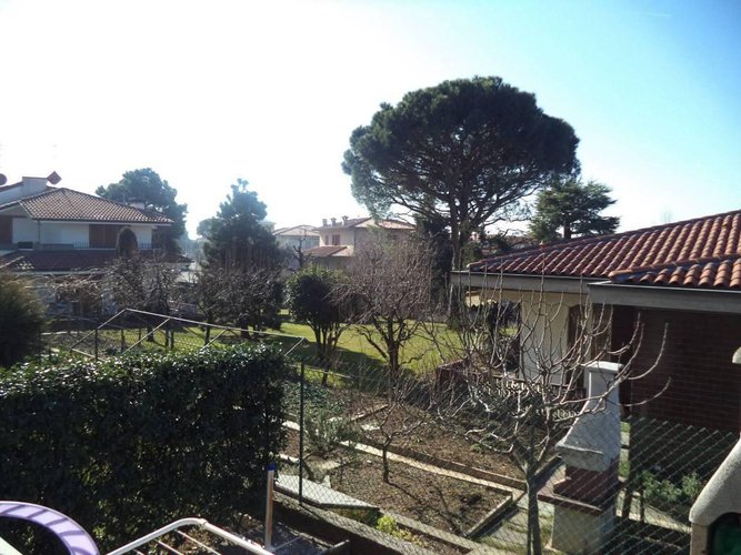 Villa a Schiera Mozzo