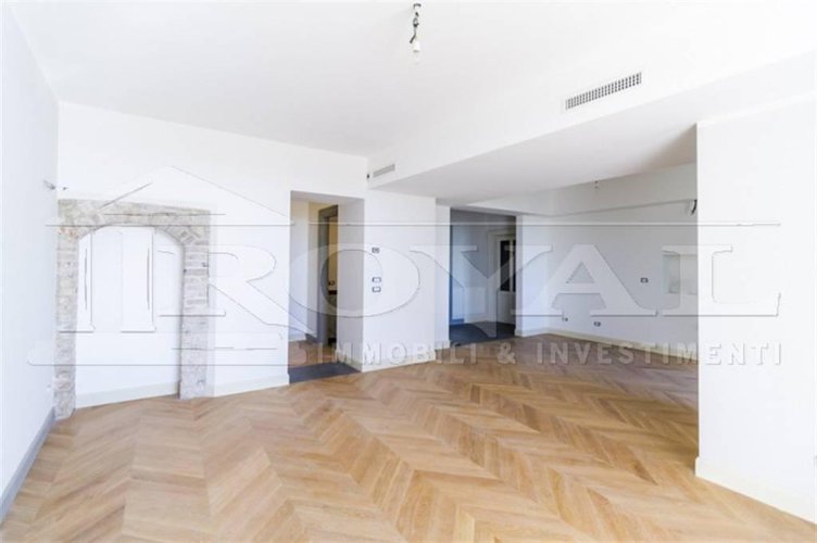 Via Sant'Alessandro Alta - Quadrilocale con veranda Bergamo