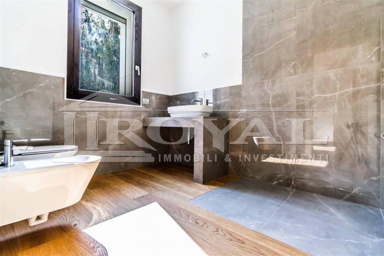 Viale Vittorio Emanuele - Nuovo quadrilocale con terrazze Bergamo