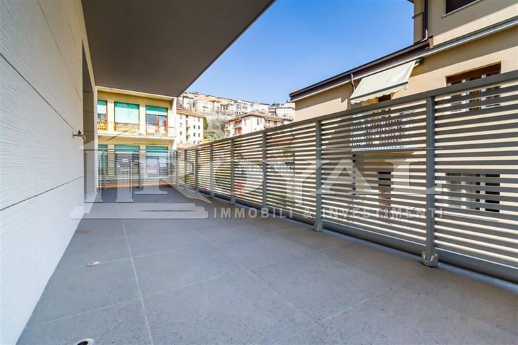 Viale Vittorio Emanuele - Nuovo quadrilocale con terrazze Bergamo