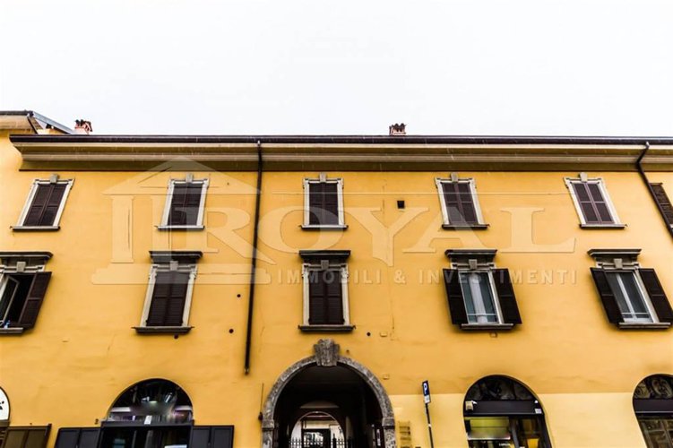 Trilocale di 100 mq da ristrutturare