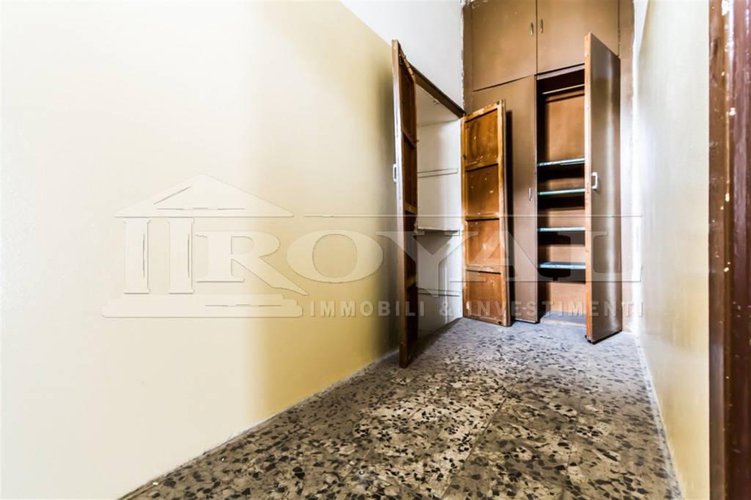 Trilocale di 100 mq da ristrutturare Bergamo