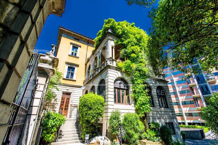 Via Paglia - appartamento all'ultimo piano di 140 mq Bergamo