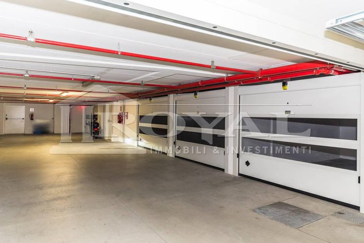 Box singolo in Via Carrozzai Bergamo