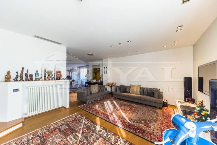 Bergamo centro - Attico con terrazza di 200 mq Bergamo