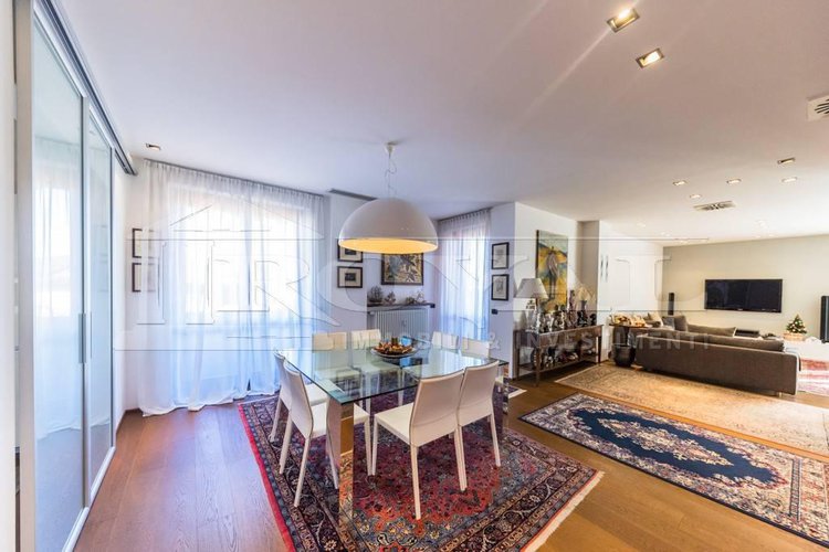 Bergamo centro - Attico con terrazza di 200 mq Bergamo