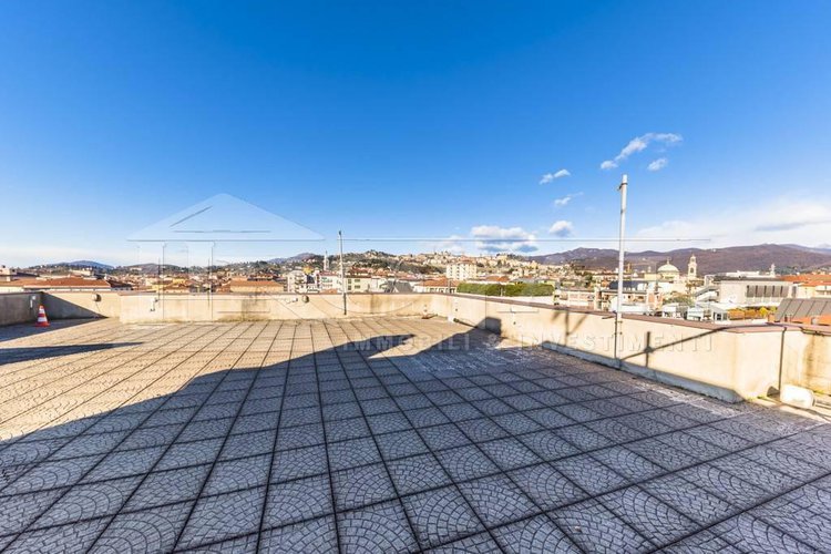 Bergamo centro - Attico con terrazza di 200 mq Bergamo