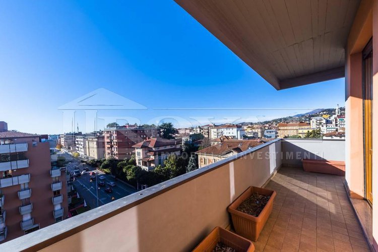 Bergamo centro - Attico con terrazza di 200 mq Bergamo