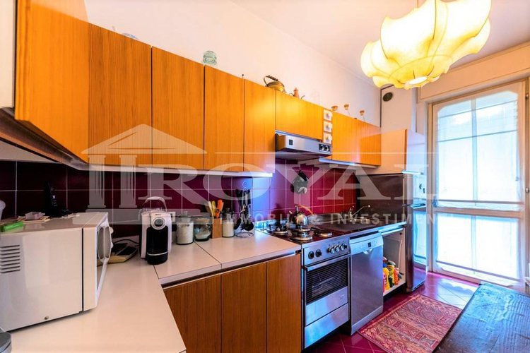 Via S. Alessandro Alta-trilocale ristrutturato con terrazzo Bergamo