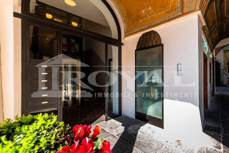 Via S. Orsola - Bilocale ristrutturato con poss. posto auto Bergamo