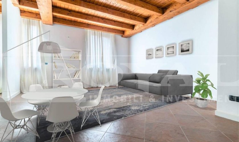 Via Scotti - Trilocale ristrutturato in palazzo d'epoca Bergamo