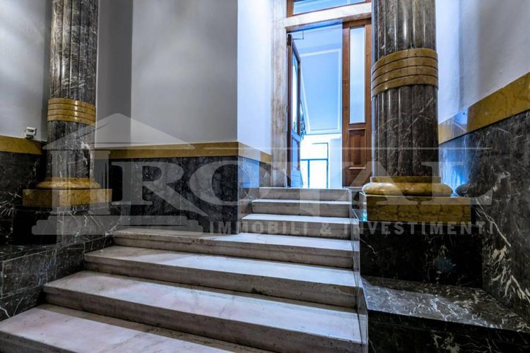 Via Scotti - Trilocale ristrutturato in palazzo d'epoca Bergamo