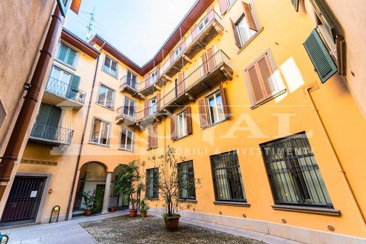 Piazza Pontida - Ampio bilocale con ascensore Bergamo