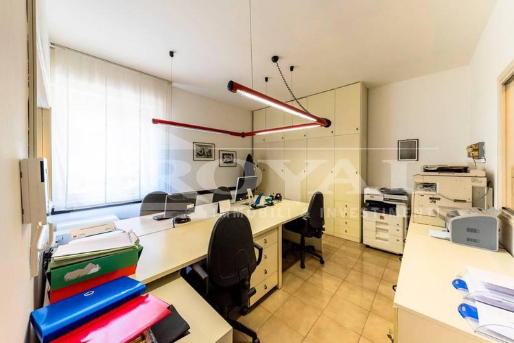 Via Divisione Julia - Ampio quadrilocale da ristrutturare Bergamo