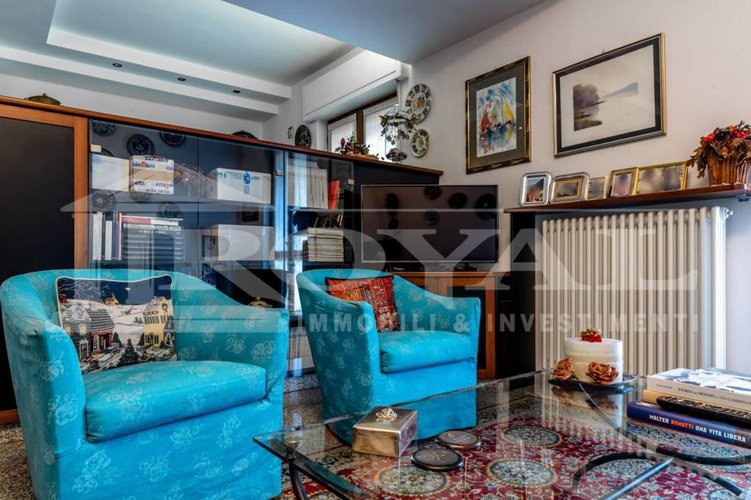 Ponte San Pietro - Trilocale all'ultimo piano Ponte San Pietro