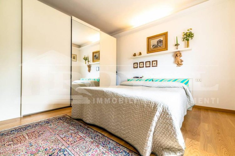 Ponte San Pietro - Trilocale all'ultimo piano Ponte San Pietro